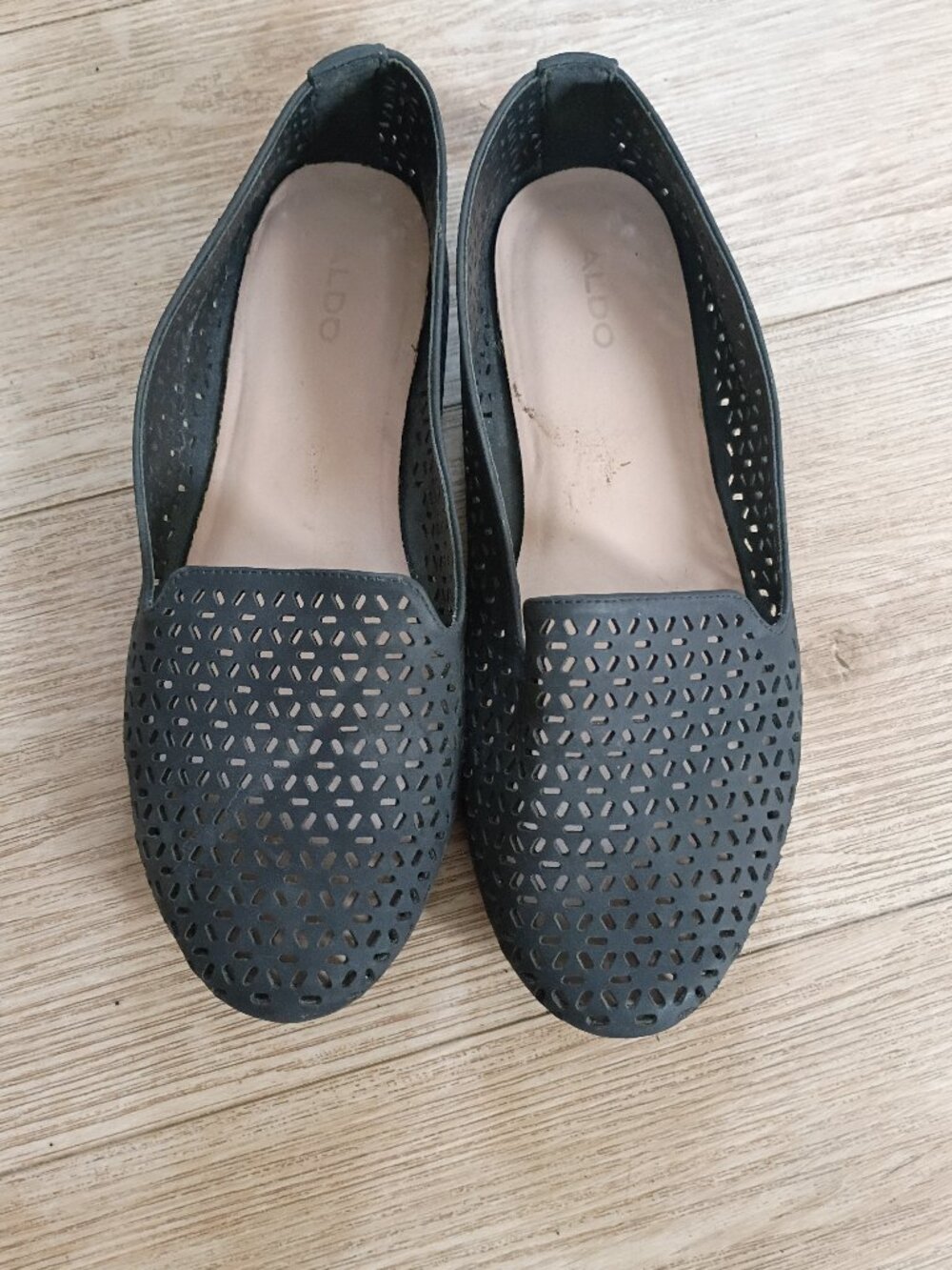 Aldo Black Flat Shoes Size 8.5